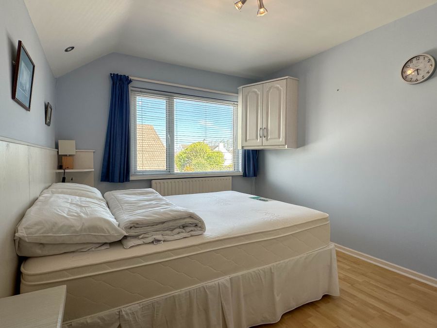 Anneth Lowen, 11 Agherton Drive