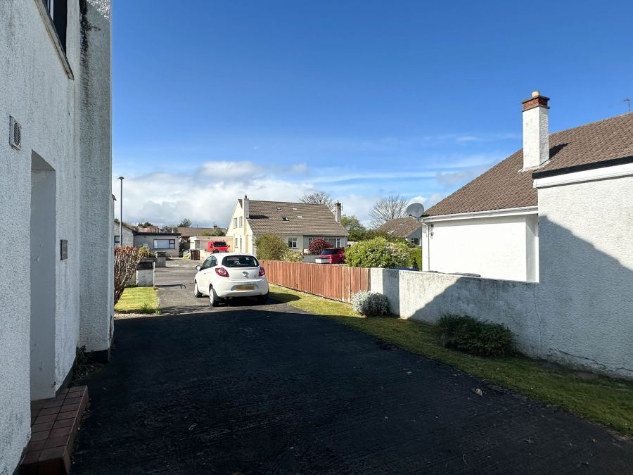 Anneth Lowen, 11 Agherton Drive