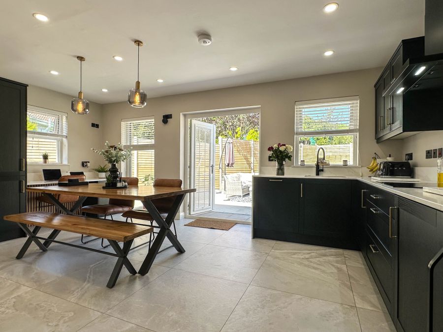 53 Ashdale