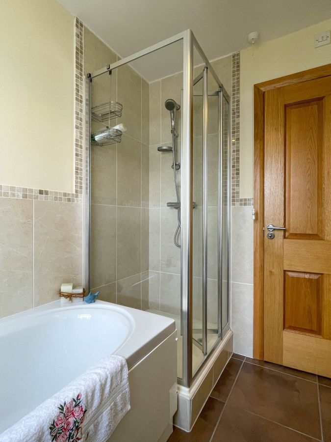 37 Cappaghmore Manor