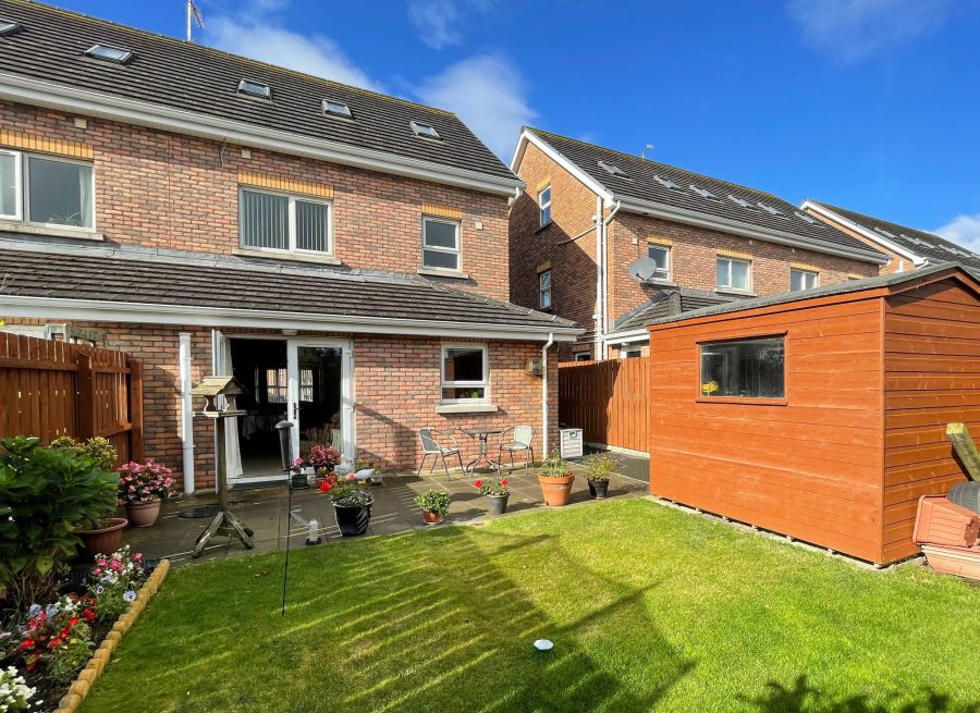37 Cappaghmore Manor