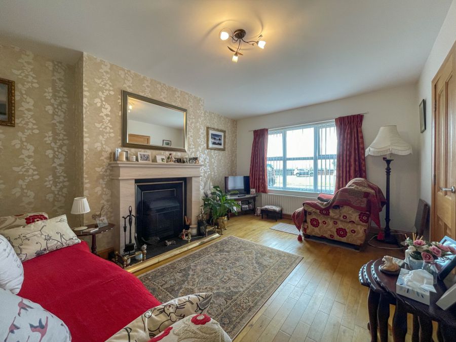 37 Cappaghmore Manor