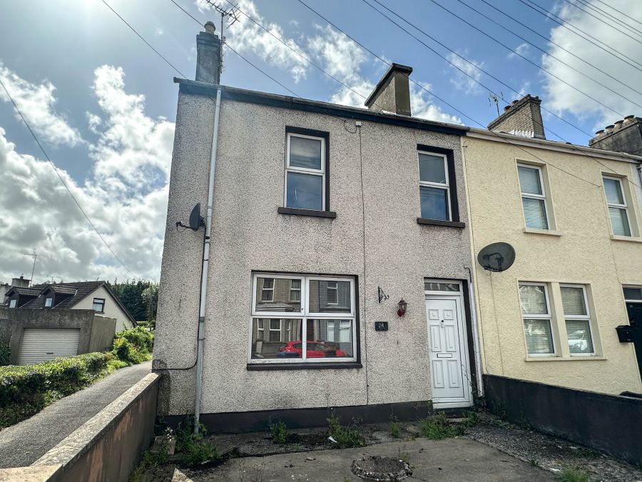 24 Upper Captain Street