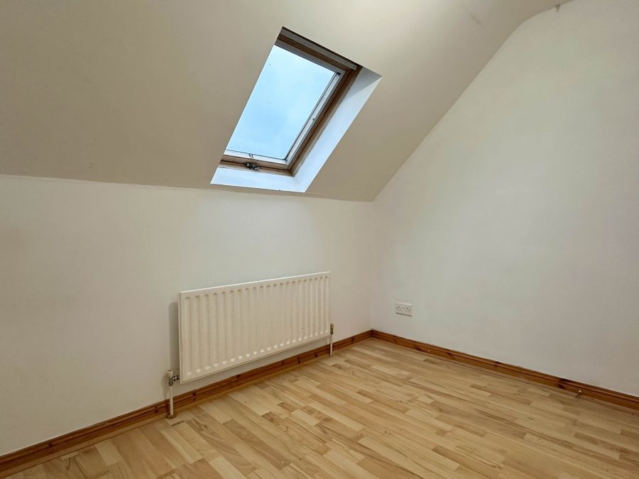 11 Knockbracken Court