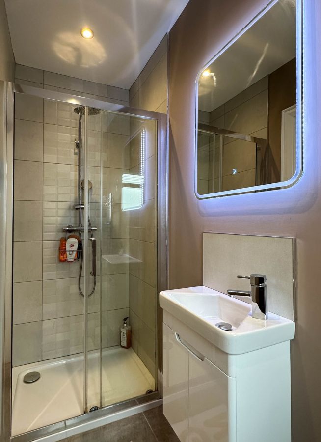 16 Cranagh View Road