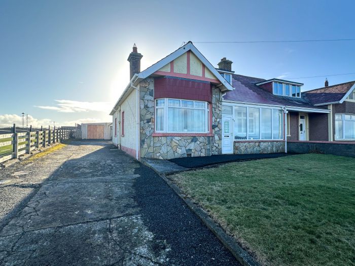 84 Ballyreagh Road