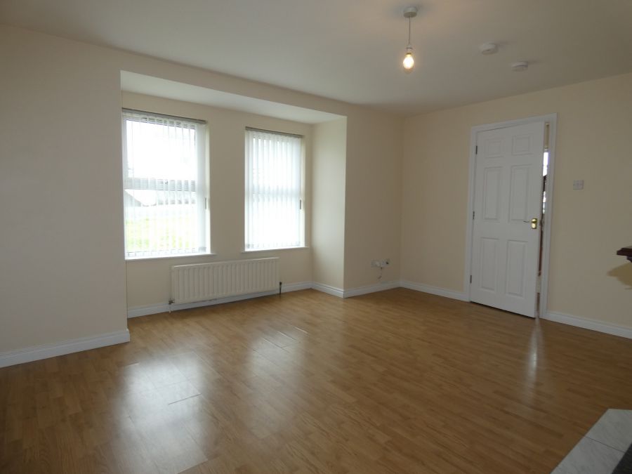 7 Hillside Drive