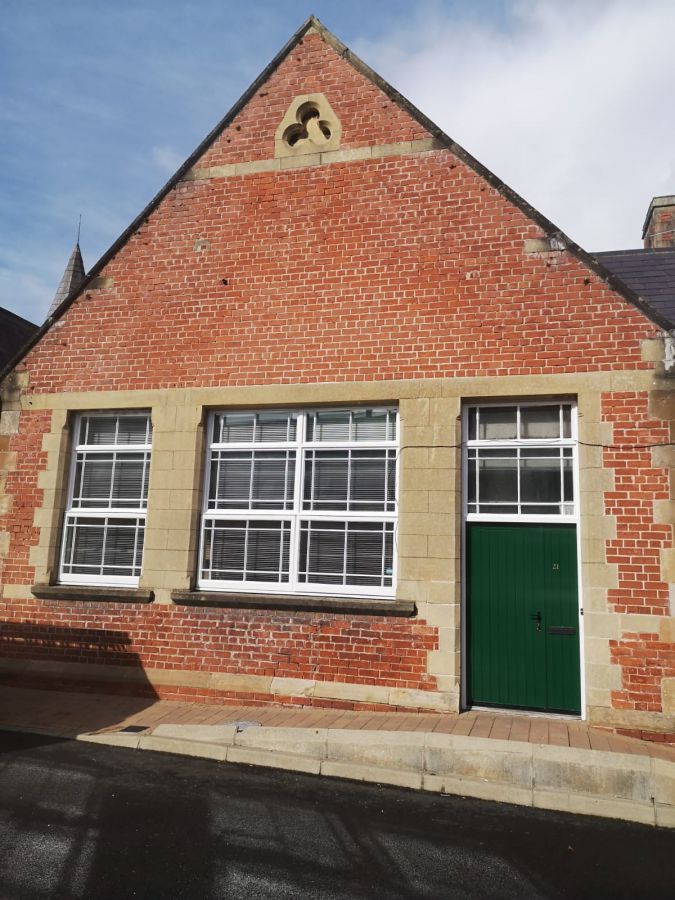21 Irish Society Court