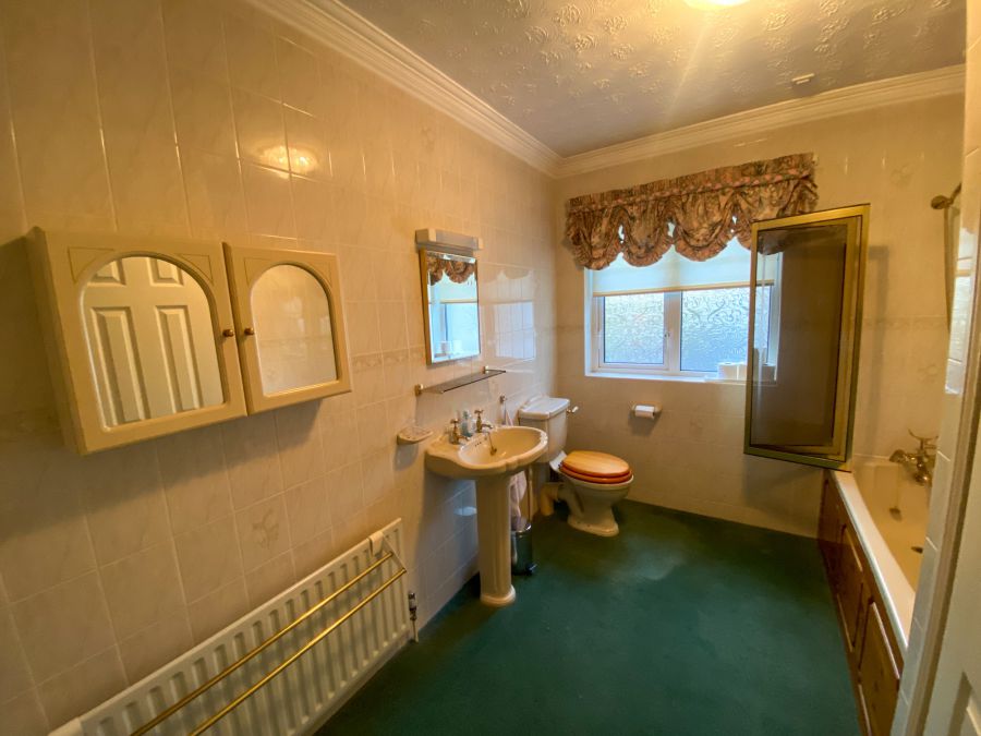 16 Rathlin Avenue
