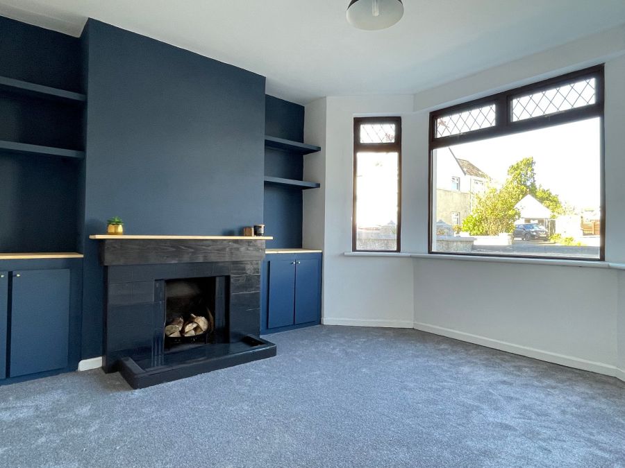 18 Hazelbank Road