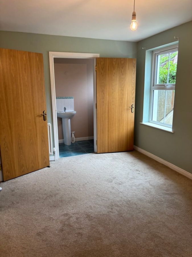 Apt 4 Lodge Mews