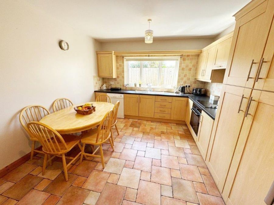 23 Rosebrook