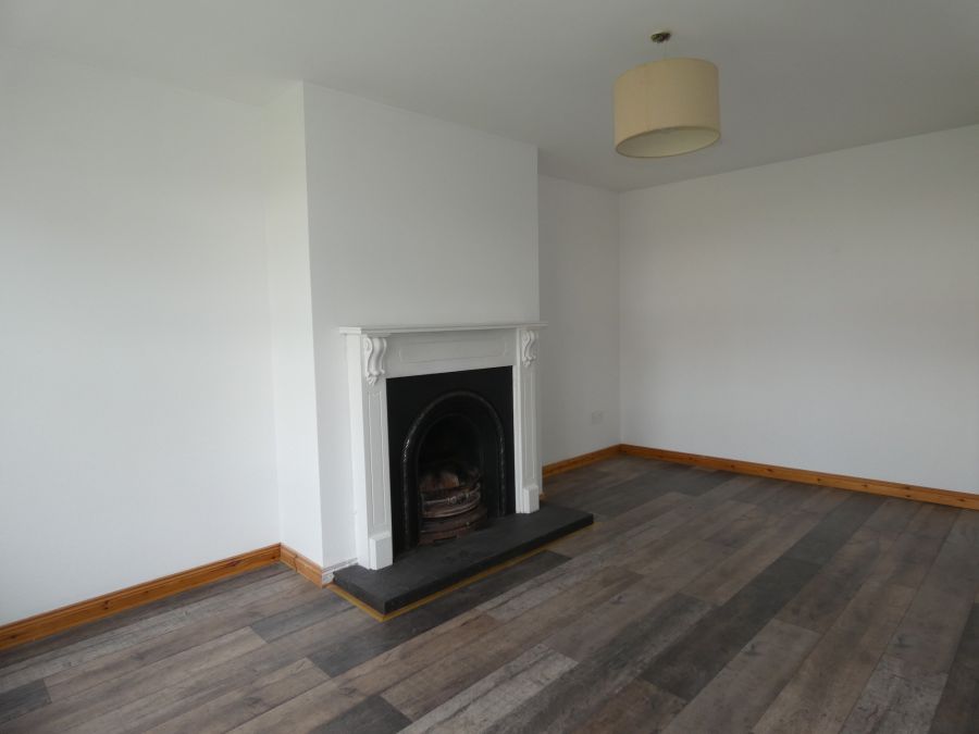 37 Knockbrcken Court