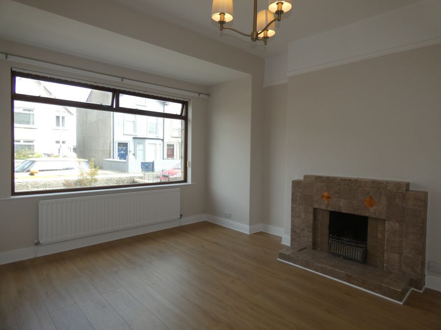 32 Upper Captain Street