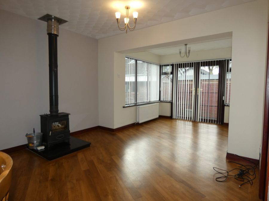 5 Castlehill Close