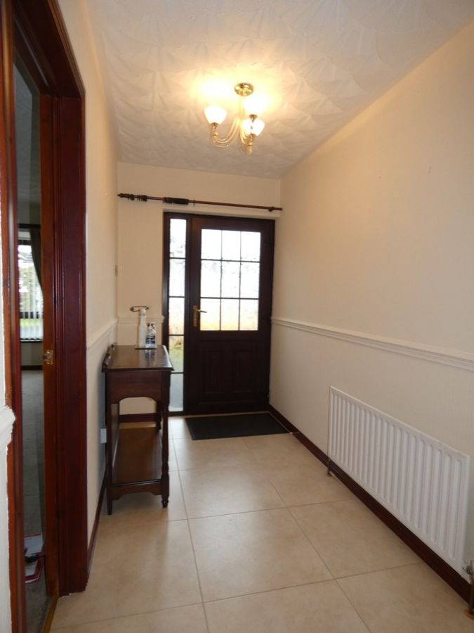 5 Castlehill Close