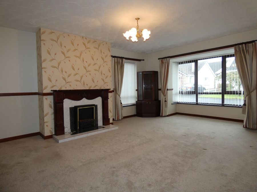 5 Castlehill Close