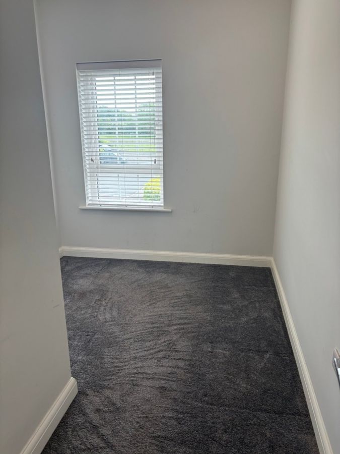 10 Paddock Lane