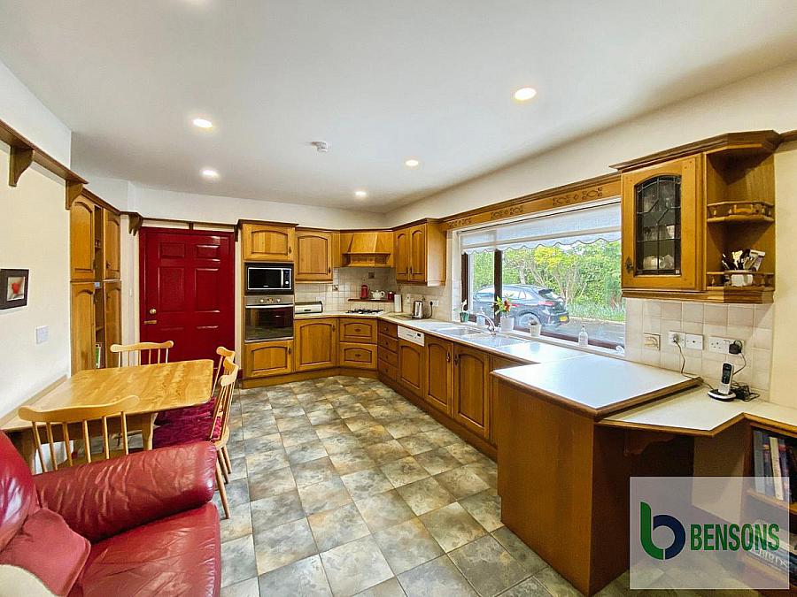 2A, Beechfield Park