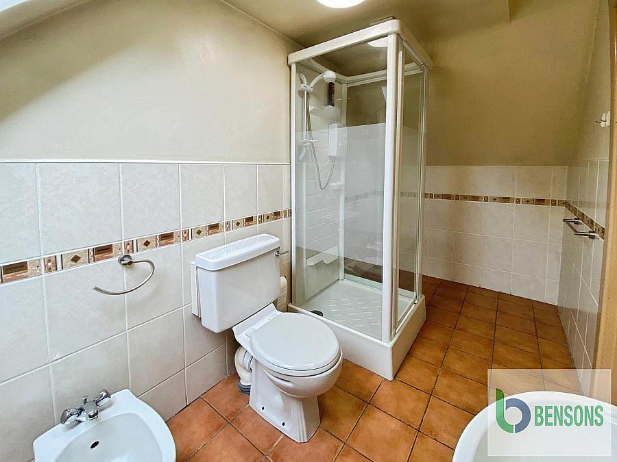 2A, Beechfield Park