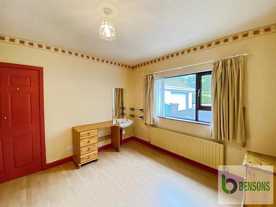 2A, Beechfield Park