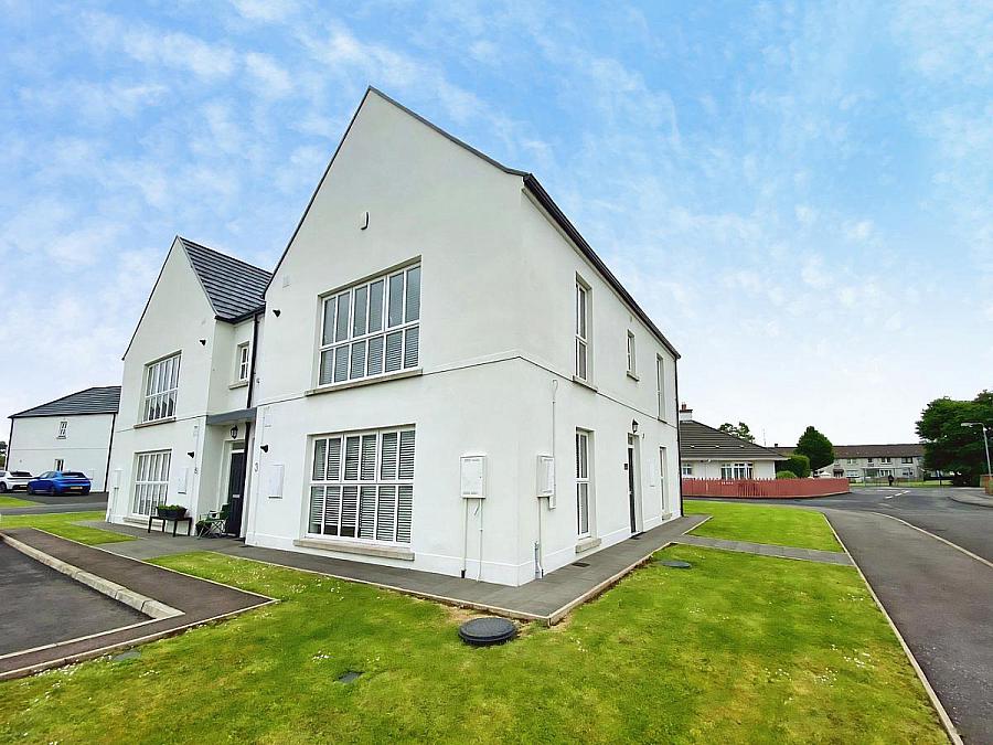 3 Shell Hill Square