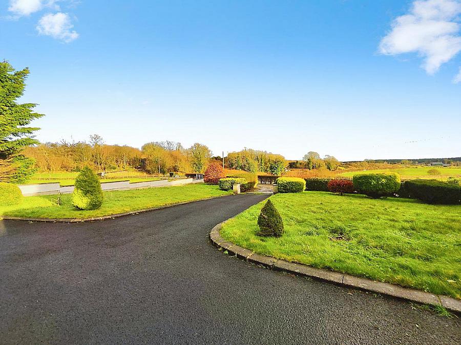 16 Shinny Road, Macosquin