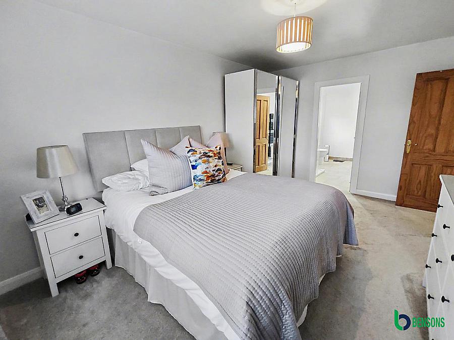 34 Somerset Crescent