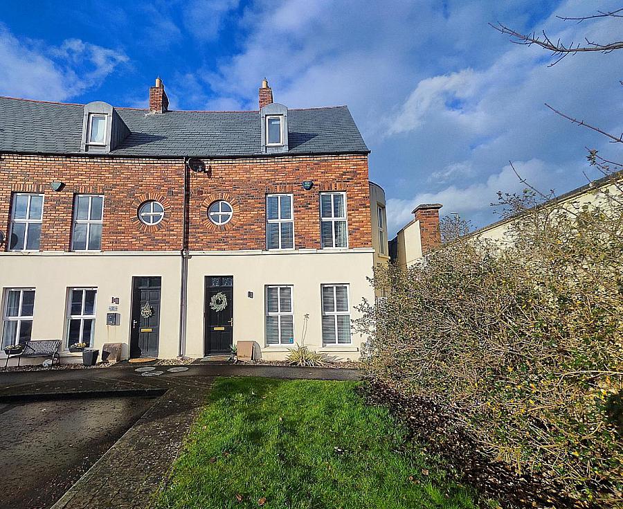 1 Shell Hill Crescent