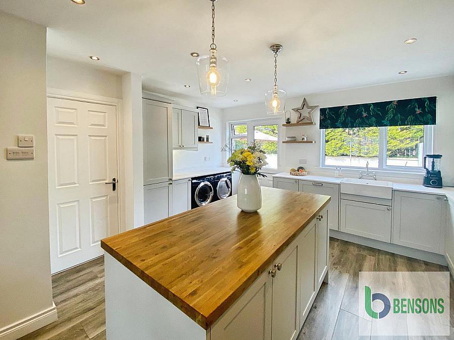 52 Loguestown Park