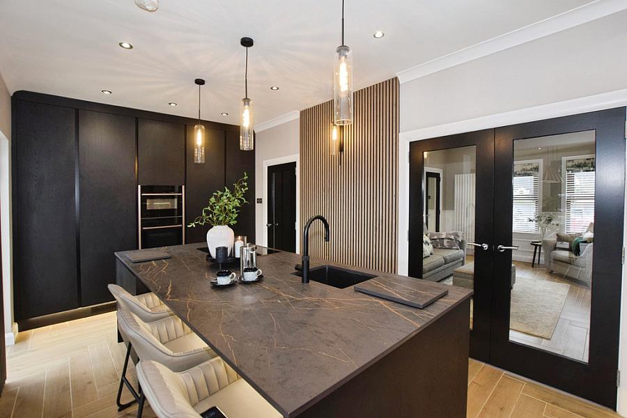 30 Somerset Park