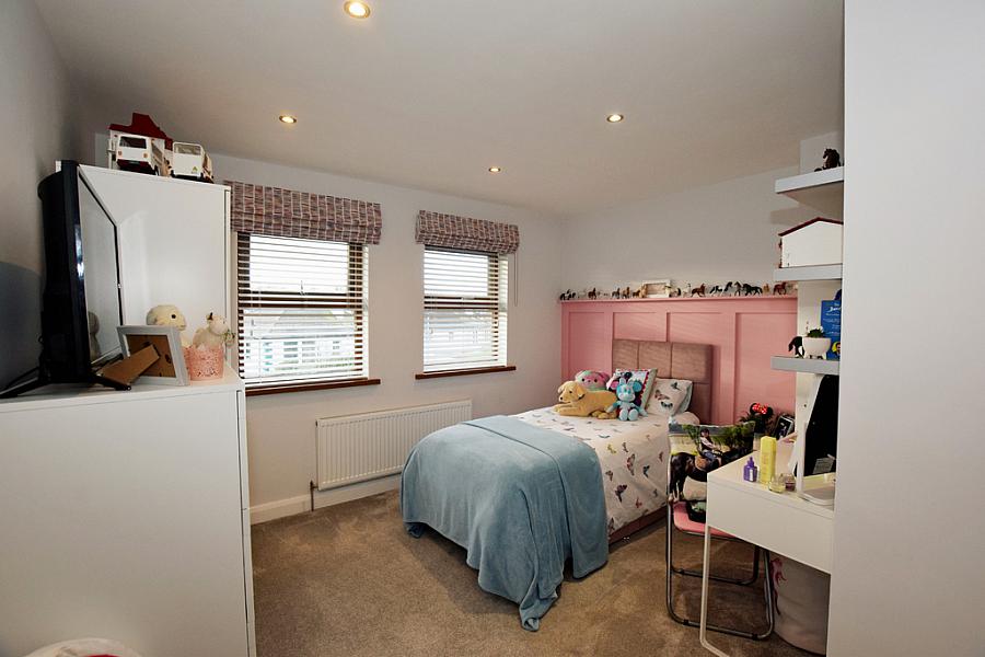 30 Somerset Park