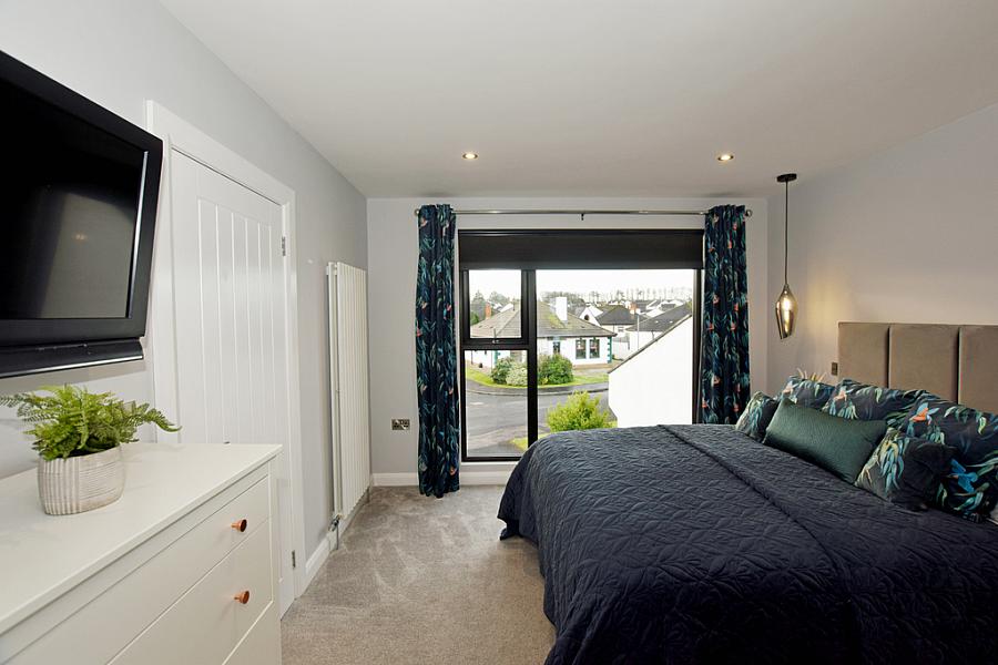 30 Somerset Park