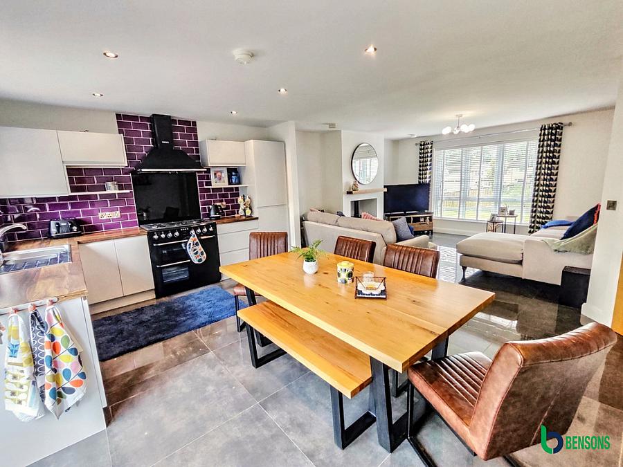 5 Clarehill Court