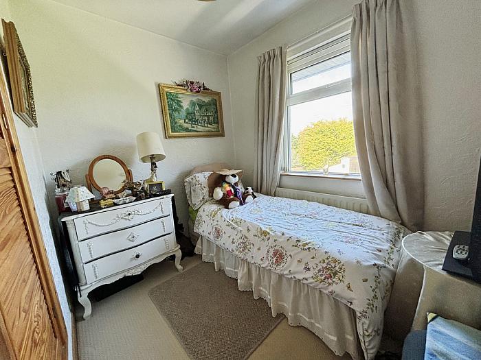 86 Carthall Road