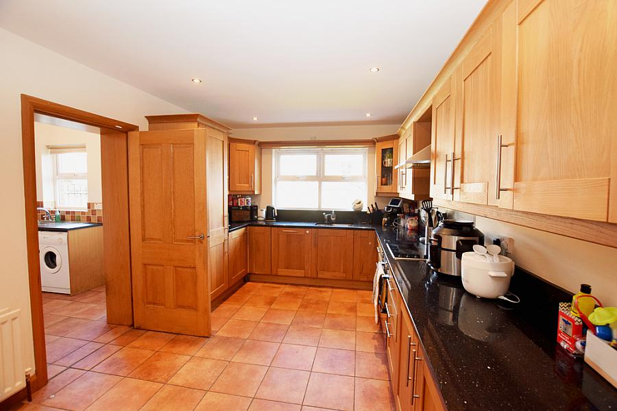 7 Knockbracken Walk