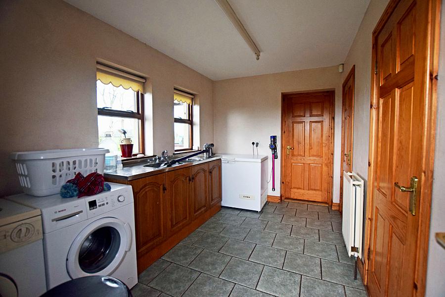 16 Knockaduff Road