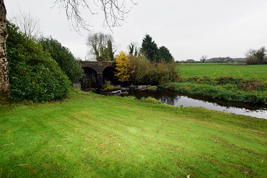 16 Knockaduff Road