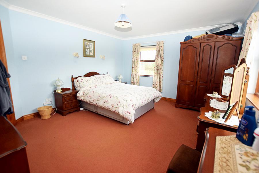 16 Knockaduff Road
