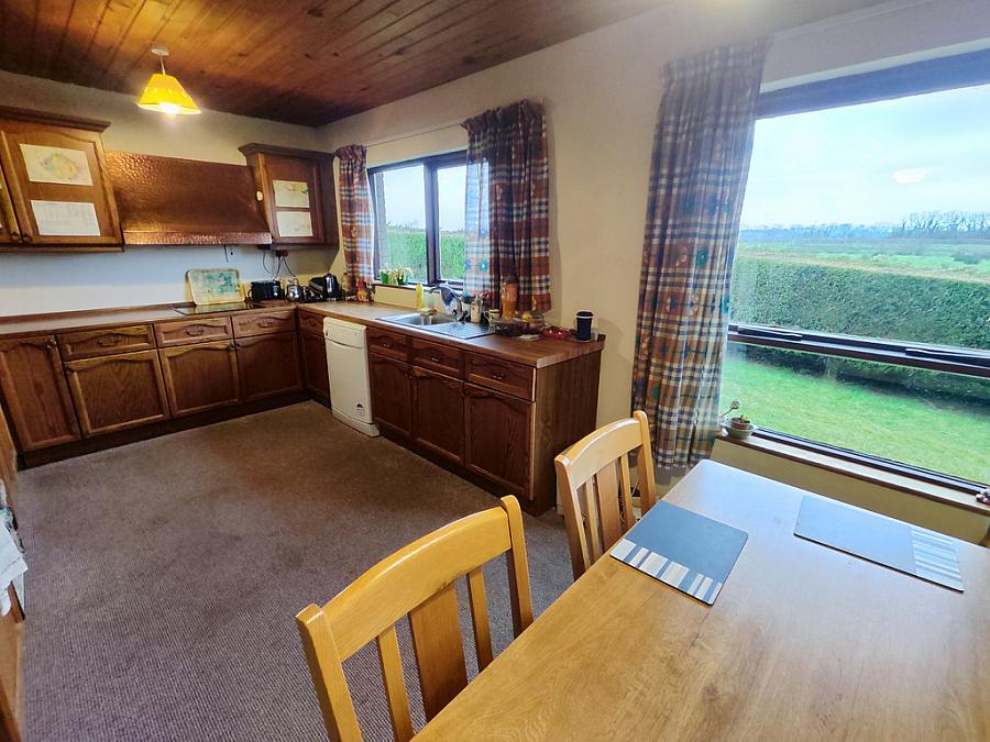 53 Curragh Road 53 Curragh Road