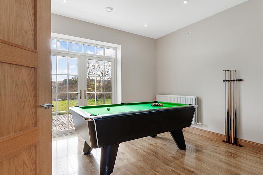 61 Glebe Road