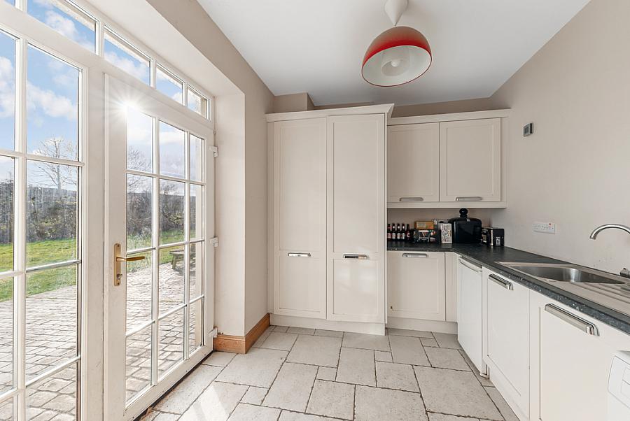61 Glebe Road