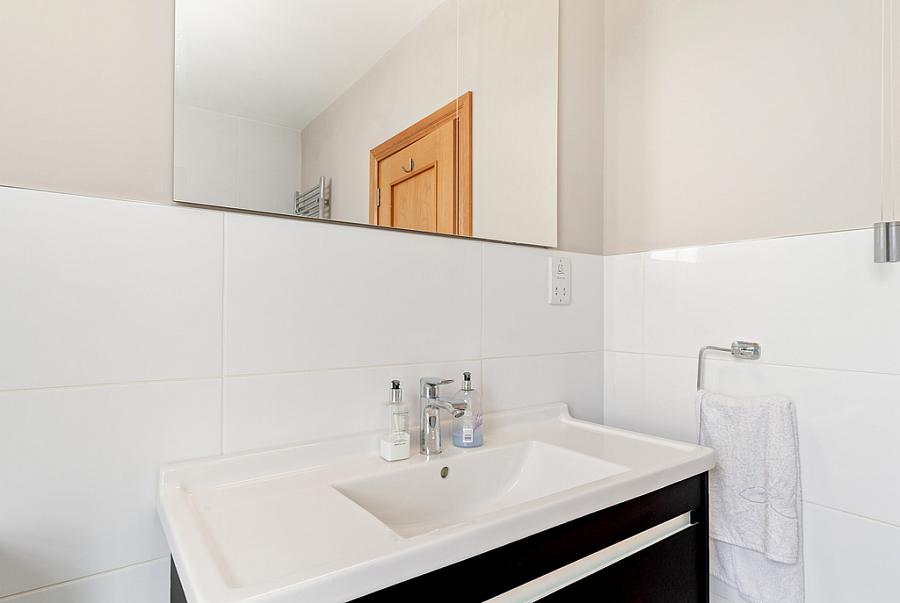 61 Glebe Road