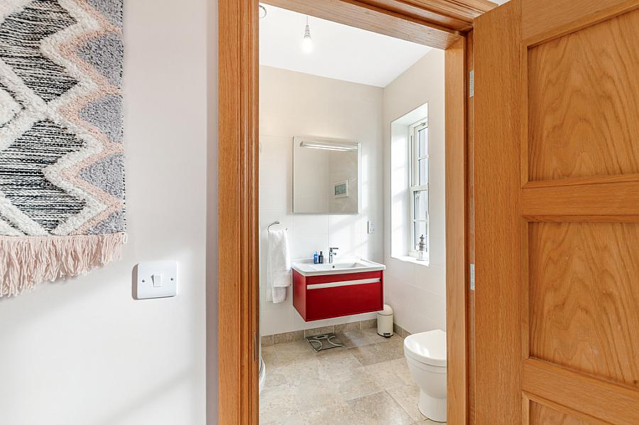 61 Glebe Road