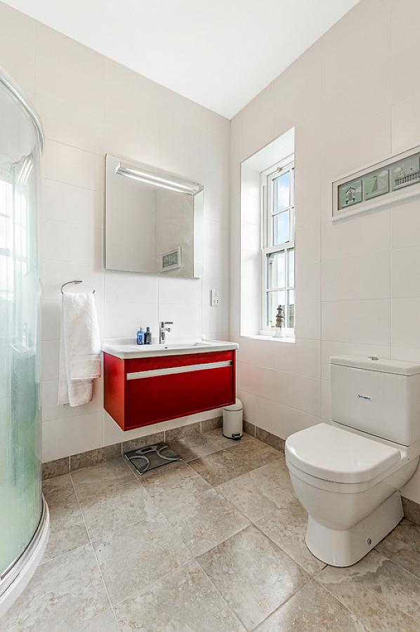 61 Glebe Road
