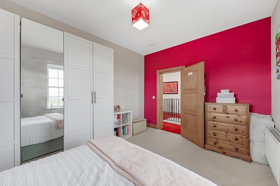 61 Glebe Road