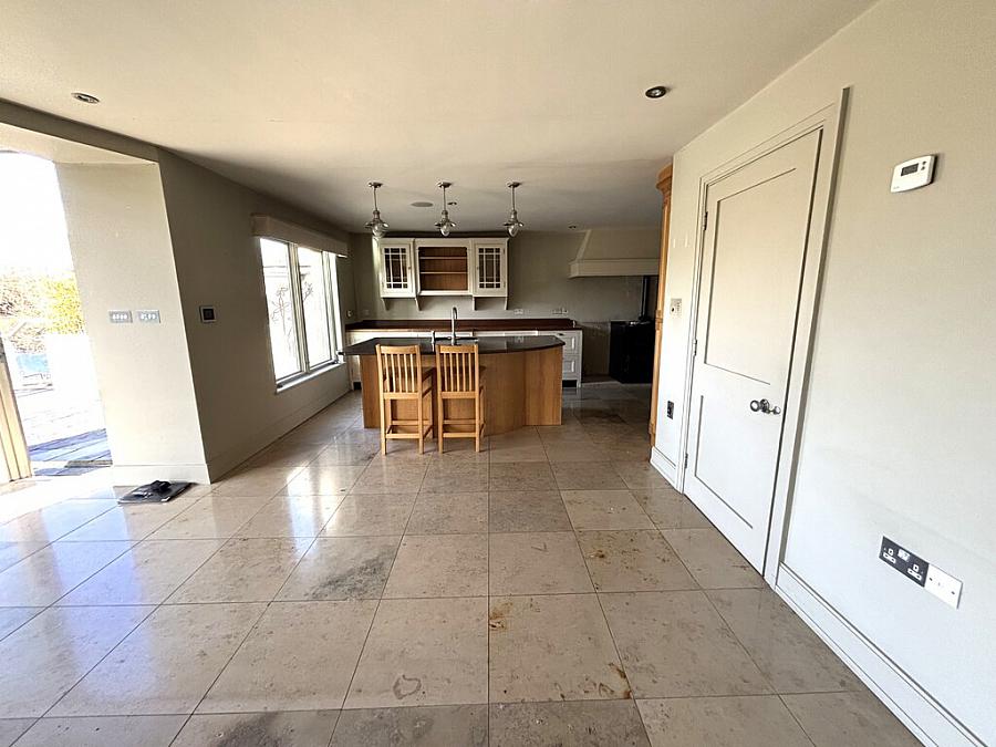 21c Loughan Road