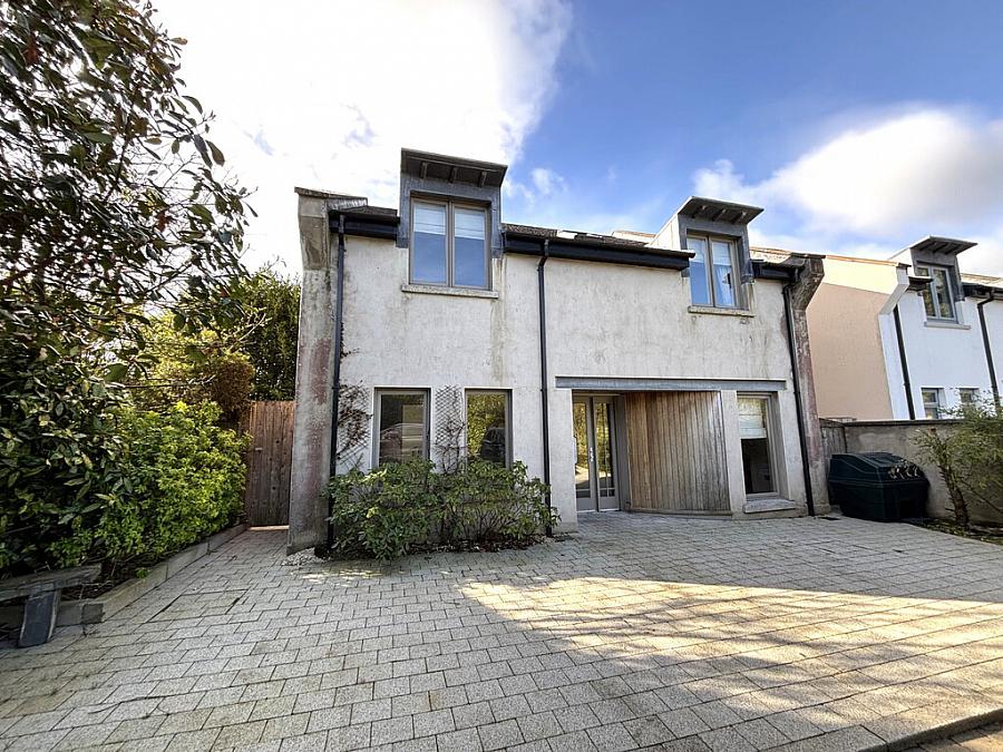 21c Loughan Road