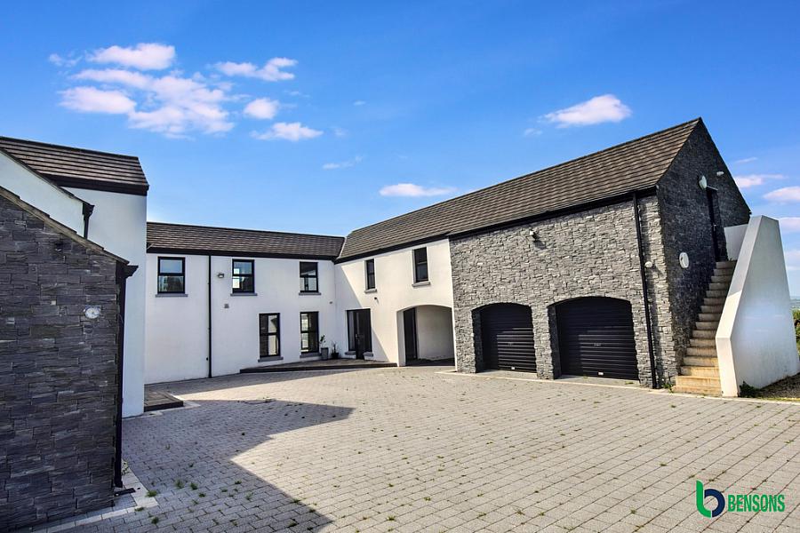 90a Knowehead Road