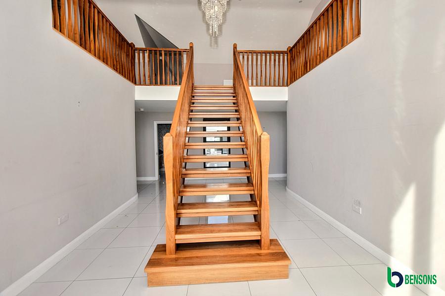 90a Knowehead Road